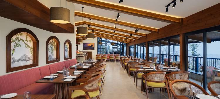 慕苏里的jüSTa圆形橡木(Justa Hollow Oak, Mussoorie)图片