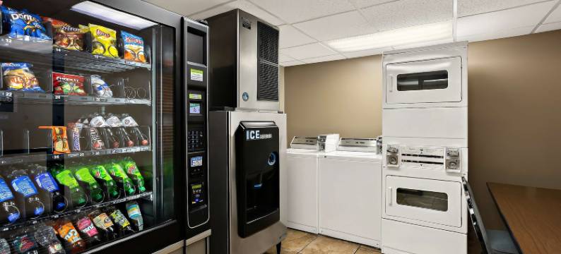 中心点贝斯特韦斯特酒店(Best Western Center Pointe Inn)图片