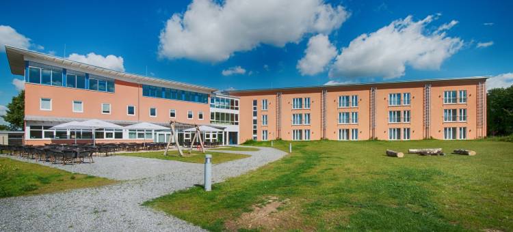 于利希布肯霍夫公园胡法酒店(Jufa Hotel im Brückenkopfpark - Jülich)图片