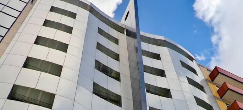 阿利夫阿万达斯酒店(Hotel Alif Avenidas)图片