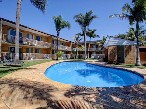 科弗斯港海滨公园公寓酒店