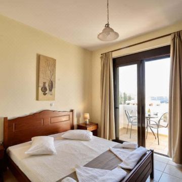 格雷乌迪斯村(Villa Gereoudis Sea View Rooms Pool & Bar)图片