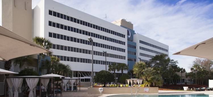 杰克逊维尔机场希尔顿逸林酒店(DoubleTree by Hilton Hotel Jacksonville Airport)图片