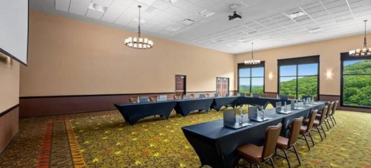 斯科茨代尔驼峰度假村(Scottsdale Camelback Resort)图片