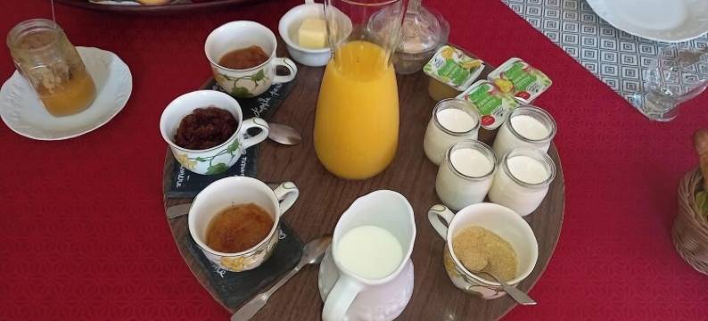 瓦拉伯恩城堡住宿加早餐旅馆(Chateau de Varambon)图片