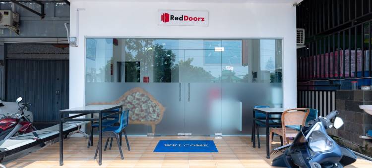红多兹酒店-近杭纳丁巴淡岛机场(RedDoorz Near Hang Nadim Batam Airport)图片