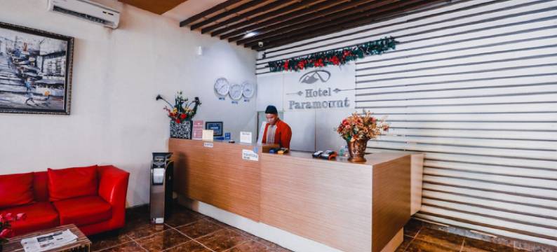 红多兹Plus酒店-近苏丹哈桑丁机场(RedDoorz Plus Near Sultan Hasanuddin Airport)图片