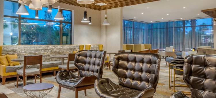 坎布里亚酒店查尔斯顿河景(Cambria Hotel Charleston Riverview)图片