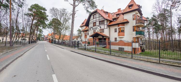 阳光和雪威拉特蕾莎公寓酒店(Willa Teresa, Sun & Snow)图片