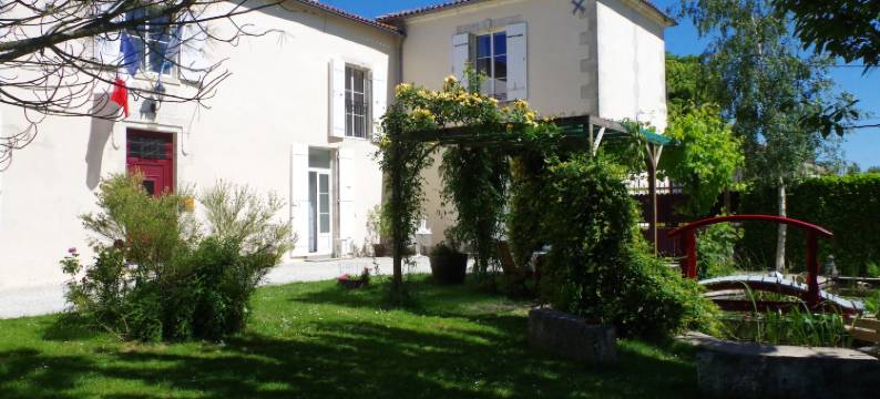 勒卡德朗索里拉旅馆(Maison d'Hôtes le Cadran Solaire)图片