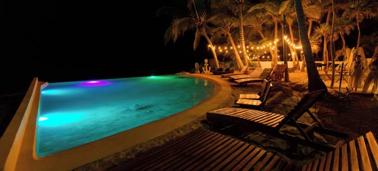 Nah酒店的安吉利娜28海滨(Angelina 28 Beachfront by Nah Hotels)图片