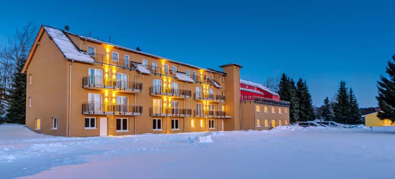 特拉姆布里克酒店(Hotel Traumblick)图片