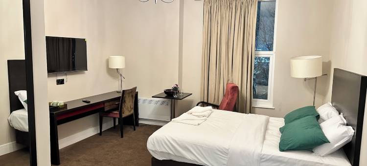 绿色阿丽亚娜酒店和餐厅(Green Ariana Hotel & Restaurant)图片