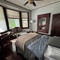 Craftsman Charm, 2-bedroom house with AC, WiF, Tranquil Setting