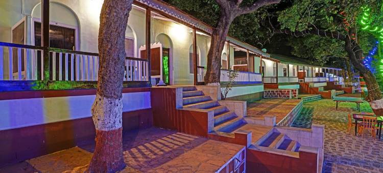 Treebo 塞西尔度假村，距离马瑟兰火车站600米(Treebo Cecil Resort, 600 Mtrs from Matheran Railway Station)图片