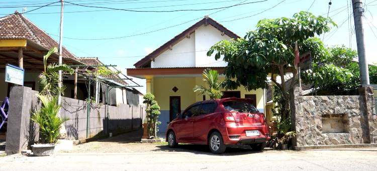 Hotel O 椰岛民宿和度假村，靠近红岛海滩(Hotel O Coconut Island Homestay & ResortNearPantai Pulau Merah)图片