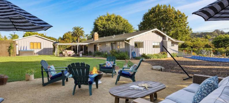 Avantstay蜂鸟天堂宠物友好, 靠近海滩, 大院子+热水浴缸(Hummingbird Haven by Avantstay Dog-friendly, Near the Beach, Huge Yard+hot Tub)图片