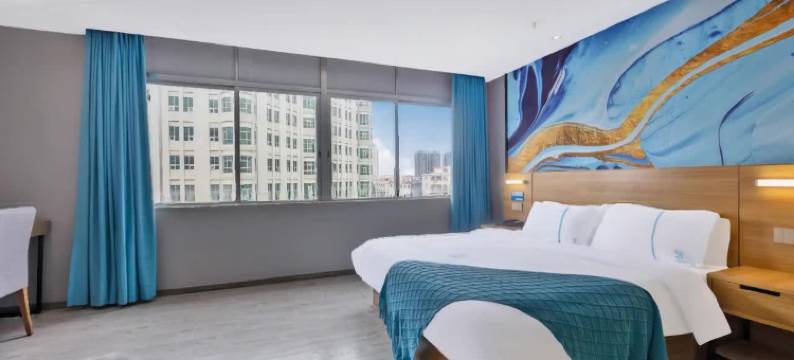 兰丽百合E Hotel(阳江汽车总站君怡广场店)图片