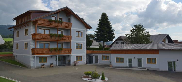 佩斯克勒尔餐厅酒店(Hotel Restaurant Perschler)图片