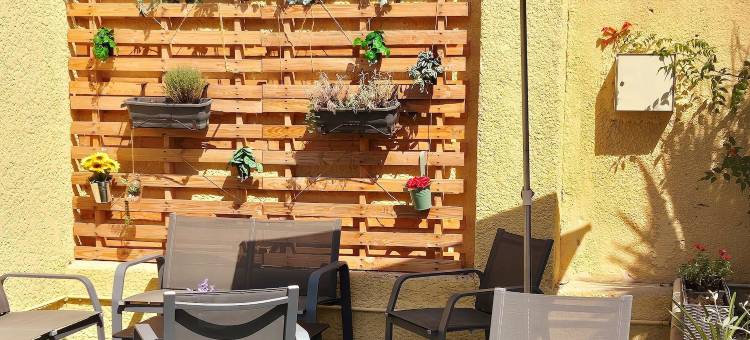 洛吉斯米斯特拉尔酒店 - 餐厅 - 蒙特利马尔南(Logis Hôtel le Mistral - Restaurant - Montélimar Sud)图片