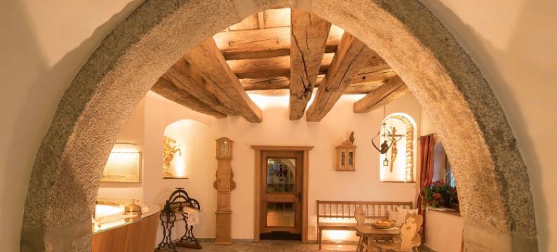 黄金莱斯酒店(Hotel Goldenes Roessl-Adults Only)图片