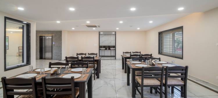 Treebo海高度(Treebo Sea Heights)图片