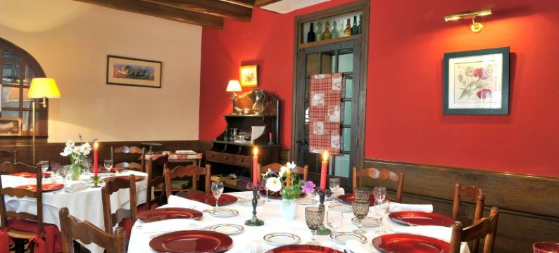 普瓦图中心酒店(Logis Auberge le Centre Poitou)图片