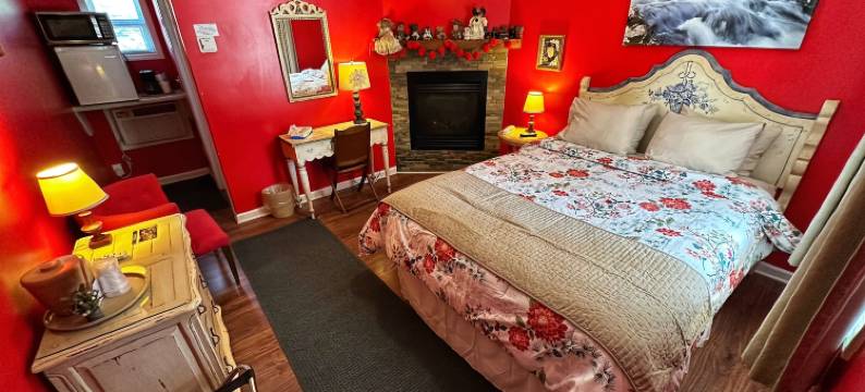 阿尔卑斯乡村旅馆(Alpine Village Inn)图片