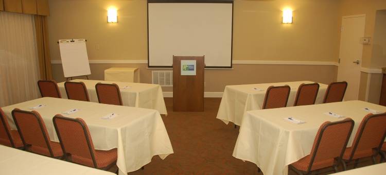 提夫顿智选假日酒店(Holiday Inn Express Tifton)图片