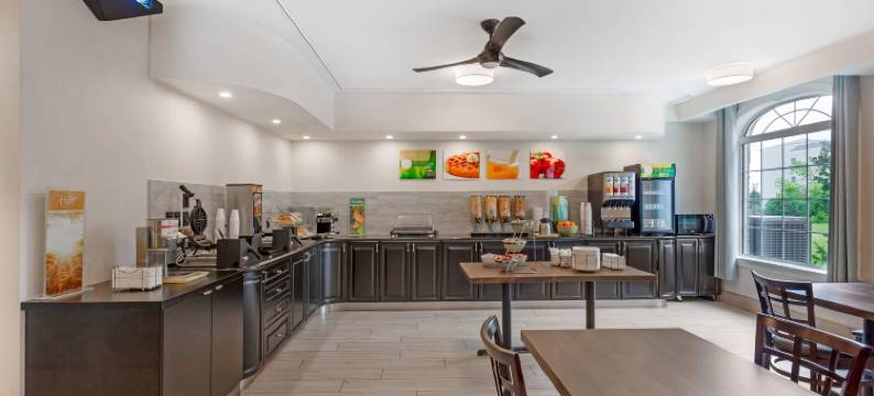 奥克维尔凯艺套房酒店(Quality Inn & Suites)图片