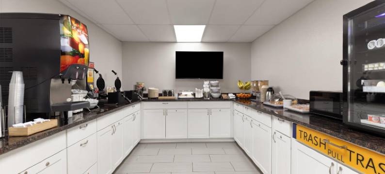 哈利森戴斯酒店(Days Inn by Wyndham Harrisonburg)图片