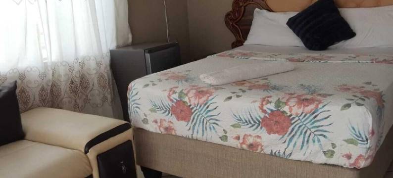 金门宾馆 0787391431(0787391431 Golden Gate Guest House In Mafikeng)图片