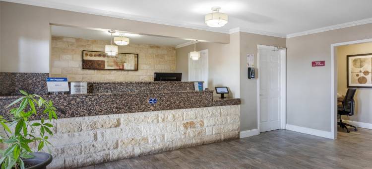 布雷迪贝斯特韦斯特酒店(Best Western Brady Inn)图片