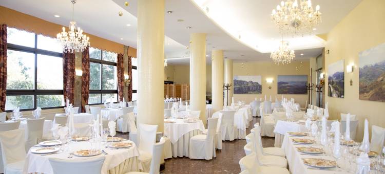 科斯莫波尔酒店(Hotel Cosmopol)图片