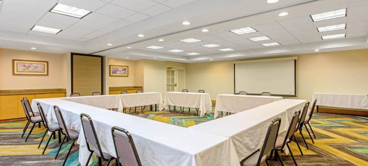 奥兰多I大道及会议中心拉昆塔温德姆套房酒店(La Quinta Inn & Suites by Wyndham Orlando I Drive/Conv Ctr)图片