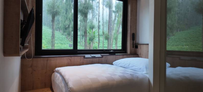 詹布卢武克布罗莫高级旅舍(Jambuluwuk Bromo Poshtel)图片