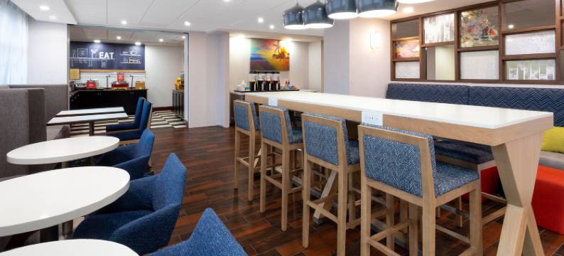 劳德代尔堡商业大道欢朋酒店(Hampton Inn Ft. Lauderdale-Commercial Blvd.)图片