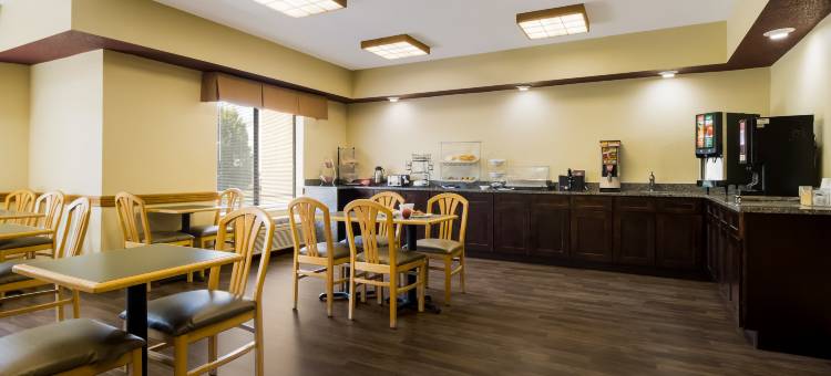 米沙沃卡南本德红顶酒店(Red Roof Inn South Bend - Mishawaka)图片