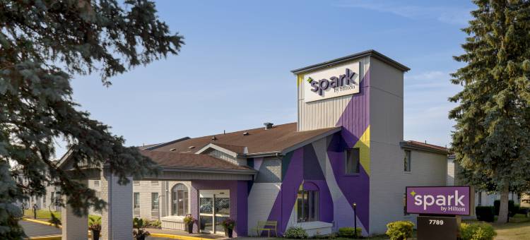 希尔顿斯帕克酒店-布罗克维尔(Spark by Hilton Brockville)图片