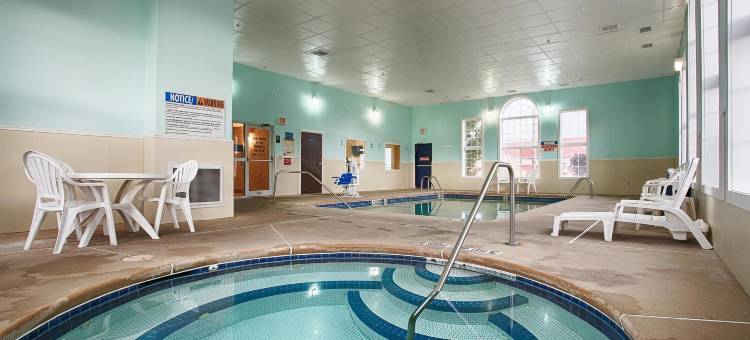 皇冠贝斯特韦斯特套房酒店(Best Western Crown Inn  Suites)图片