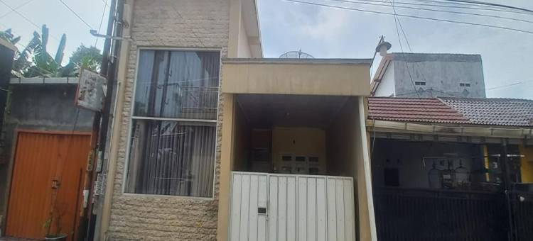 OYO 95060 阿扎法尼伊斯兰民宿(OYO 95060 Ahzafani Homestay Syariah)图片