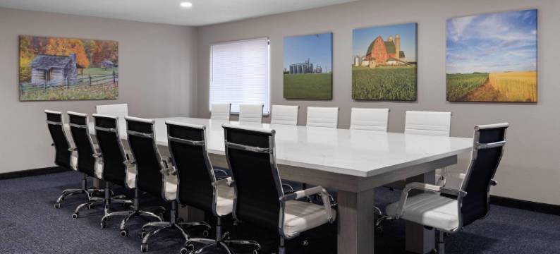 达文波特呗盟套房酒店(Baymont by Wyndham Davenport)图片