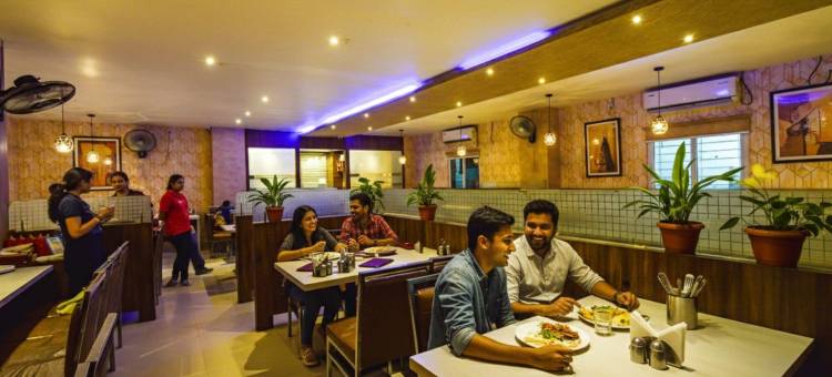 Fabhotel 纳尔辛吉(FabHotel Narsingi - Nr Global Eye Hospital, Narsingi)图片