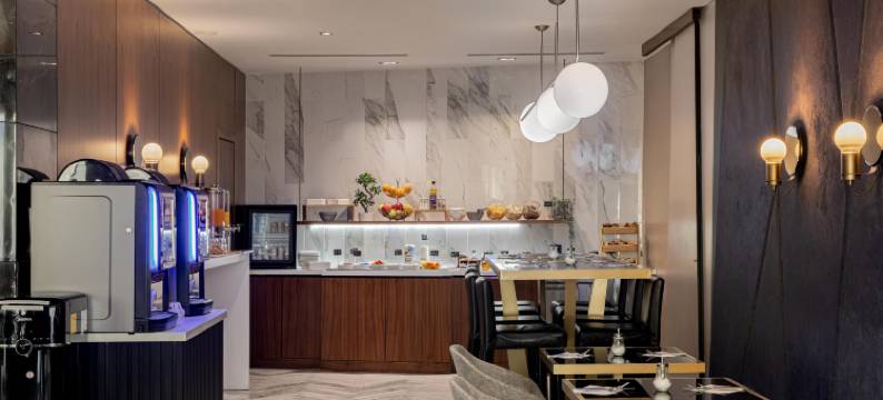 圣罗奇喜剧贝斯特韦斯特优质酒店(Best Western Plus Hotel Comedie Saint-Roch)图片