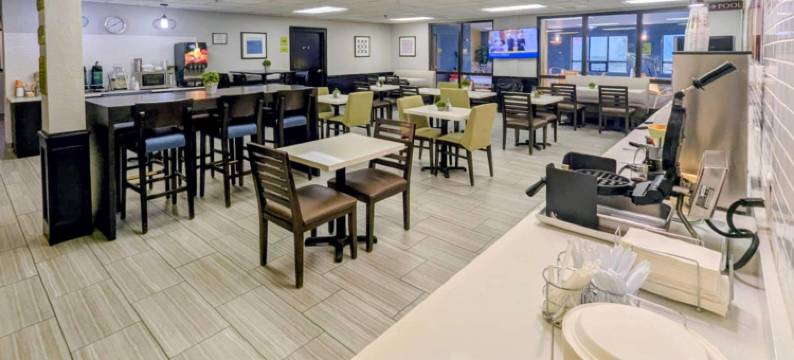 沃伦斯堡品质酒店(Quality Inn)图片