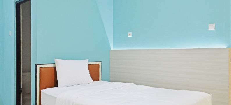 Collection O 靠近巴里巴班超级街区原City Inn酒店(Collection O Balikpapan Near Balikpapan Super Block Formerly City Inn Hotel)图片