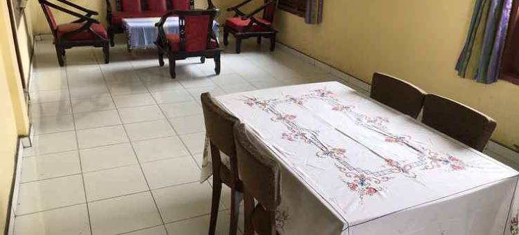 布拉士达宜旅游村米兰达酒店(Hotel Miranda at Desa Wisata Berastagi)图片