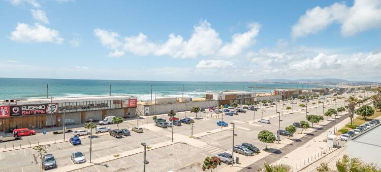GuestReady - Vibrant flat with  balcony图片