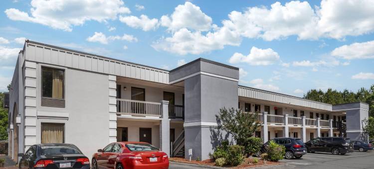 三角研究公园伊克诺旅馆(Econo Lodge Research Triangle Park)图片