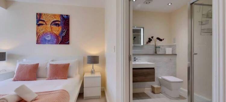 现代剑桥之家，商务与度假住宿(Modern Cambridge Home Business & Holiday Stays)图片